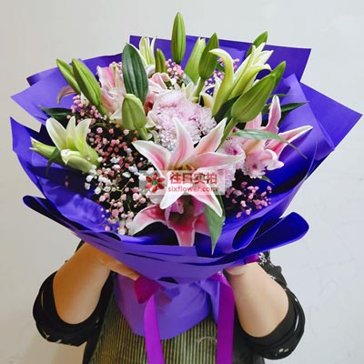 黄石6支粉色多头百合，真诚的问候